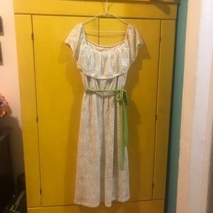 Forever 21 off the shoulder cream dress- large